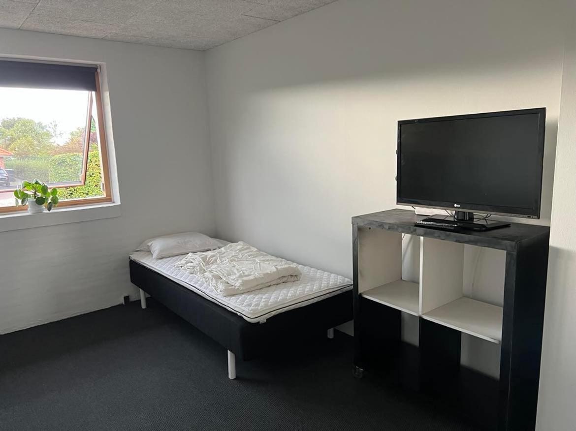 Ebbesens Bed And Bath - Two Double Rooms Herning Extérieur photo